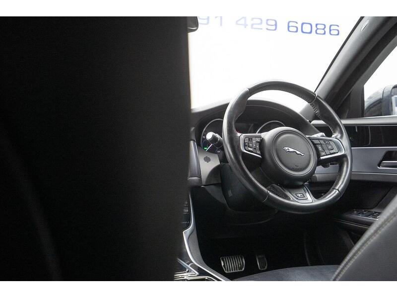 Jaguar XF 2.0d R-Sport Auto Euro 6 (s/s) 4dr - U1188