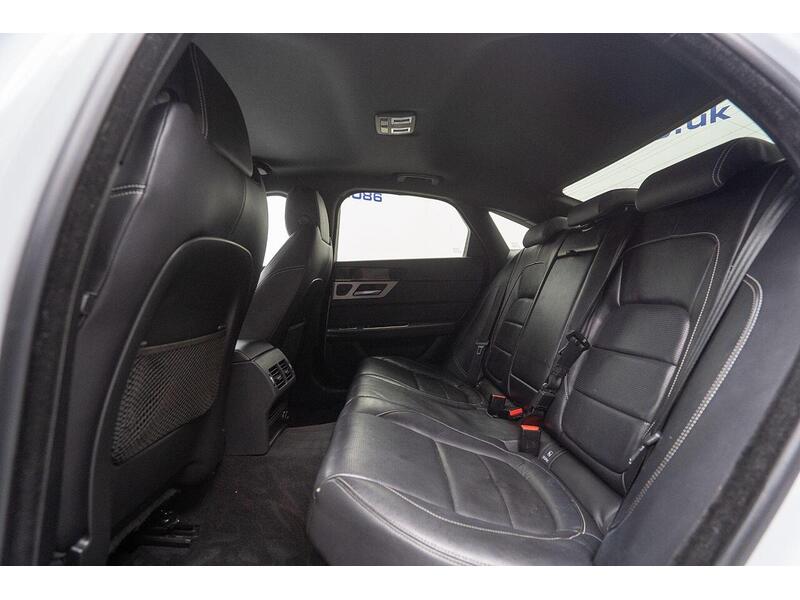 Jaguar XF 2.0d R-Sport Auto Euro 6 (s/s) 4dr - U1188