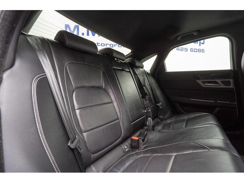 Jaguar XF 2.0d R-Sport Auto Euro 6 (s/s) 4dr - U1188