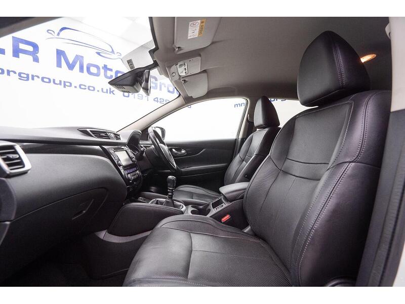 Nissan Qashqai 1.5 dCi Tekna 2WD Euro 6 (s/s) 5dr - U1191