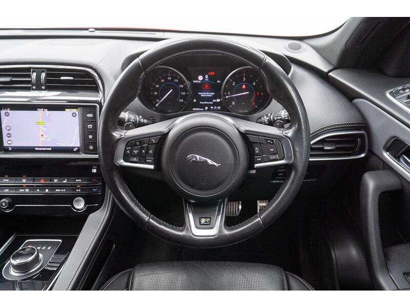 Jaguar F-PACE 2.0 D240 R-Sport Auto AWD Euro 6 (s/s) 5dr - U1192