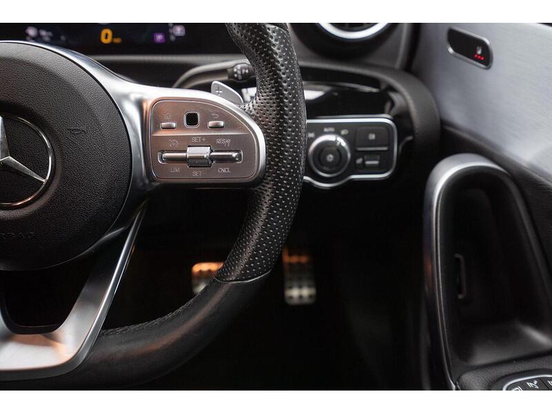 Mercedes-Benz CLA 2.0 CLA220d AMG Line Shooting Brake 8G-DCT Euro 6 (s/s) 5dr - U1210