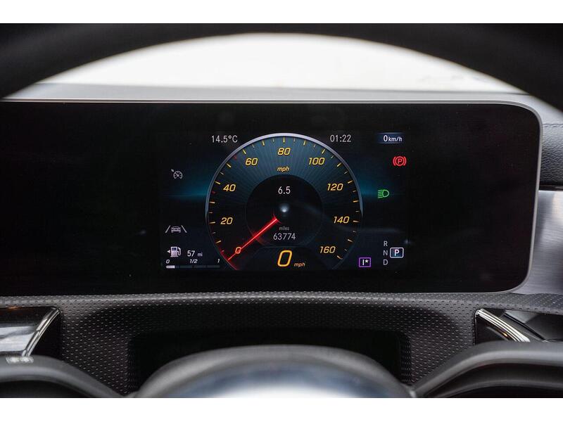 Mercedes-Benz CLA 2.0 CLA220d AMG Line Shooting Brake 8G-DCT Euro 6 (s/s) 5dr - U1210