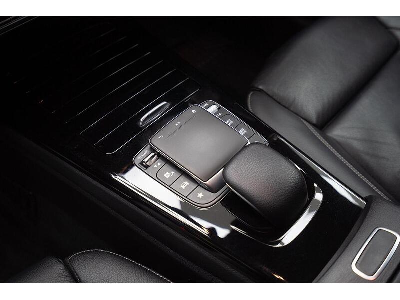 Mercedes-Benz CLA 2.0 CLA220d AMG Line Shooting Brake 8G-DCT Euro 6 (s/s) 5dr - U1210