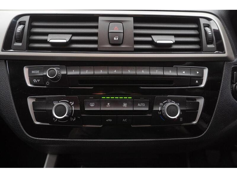 BMW 1 Series 1.5 118i SE Euro 6 (s/s) 5dr - U1211