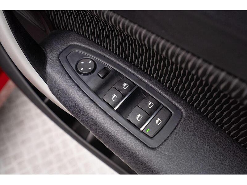 BMW 1 Series 1.5 118i SE Euro 6 (s/s) 5dr - U1211