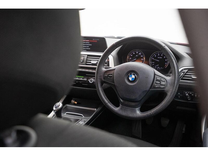 BMW 1 Series 1.5 118i SE Euro 6 (s/s) 5dr - U1211