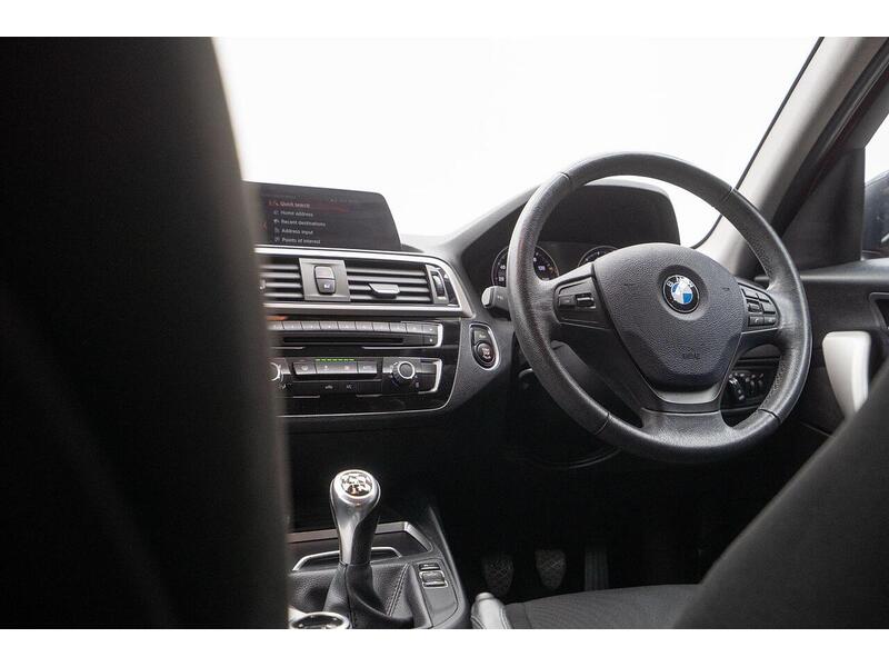 BMW 1 Series 1.5 118i SE Euro 6 (s/s) 5dr - U1211