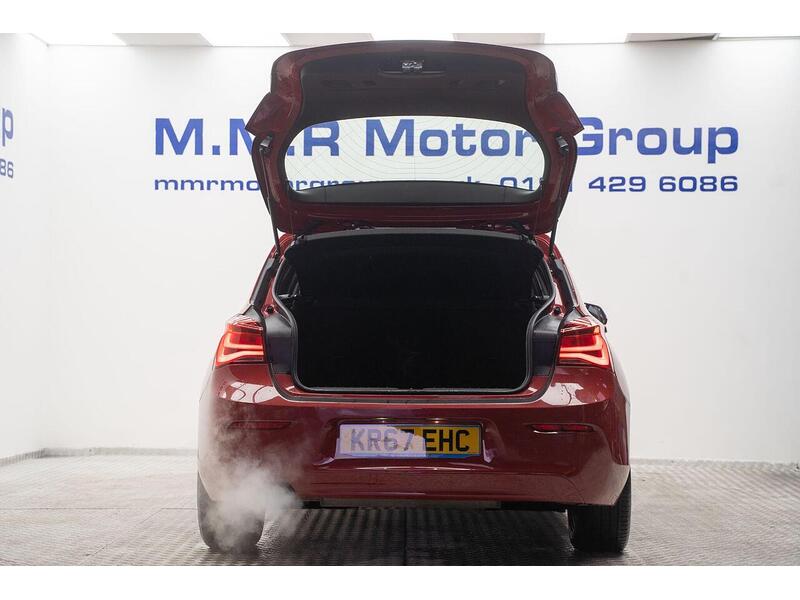 BMW 1 Series 1.5 118i SE Euro 6 (s/s) 5dr - U1211