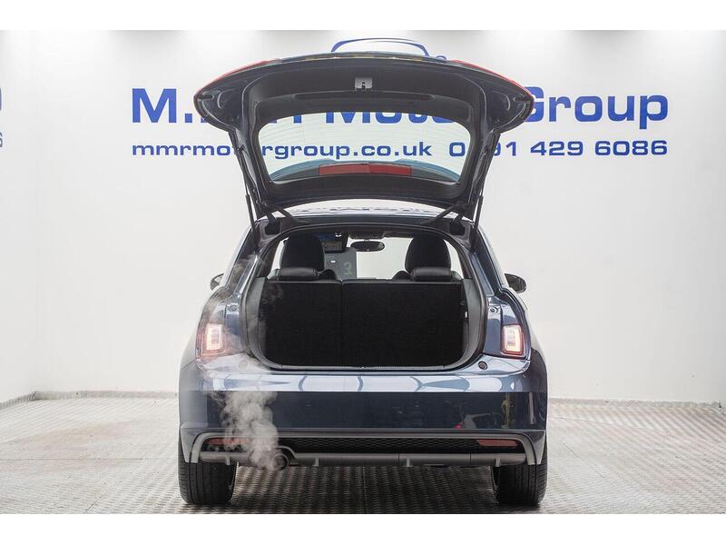 Audi A1 A1 S line Hatchback 1 Manual Petrol - U1213