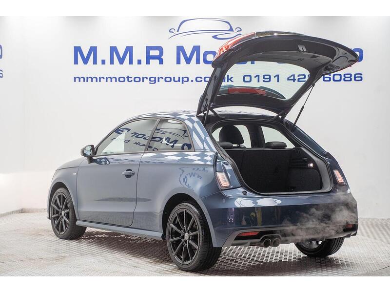 Audi A1 A1 S line Hatchback 1 Manual Petrol - U1213