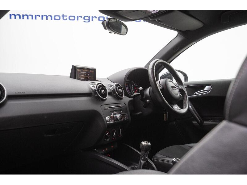Audi A1 A1 S line Hatchback 1 Manual Petrol - U1213