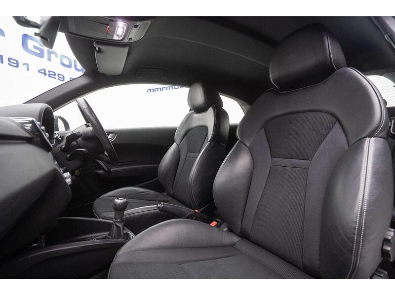 Audi A1 A1 S line Hatchback 1 Manual Petrol - U1213