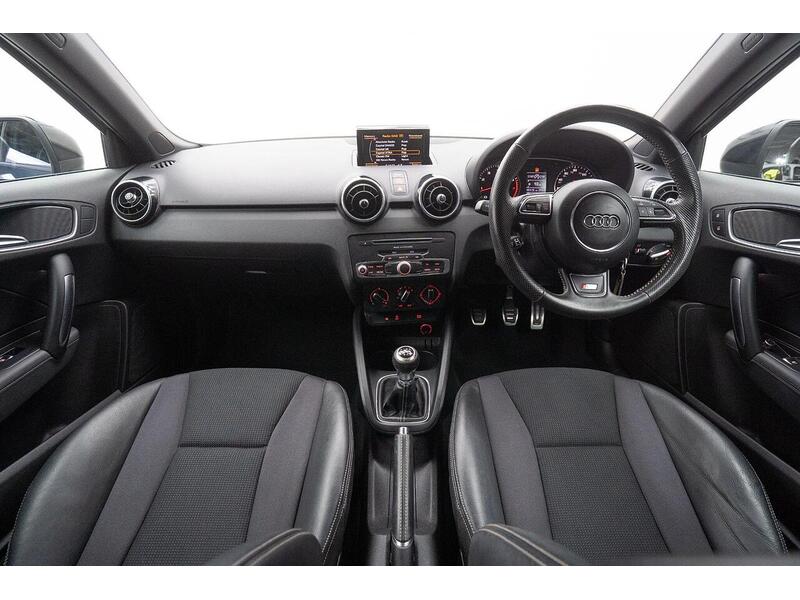Audi A1 A1 S line Hatchback 1 Manual Petrol - U1213