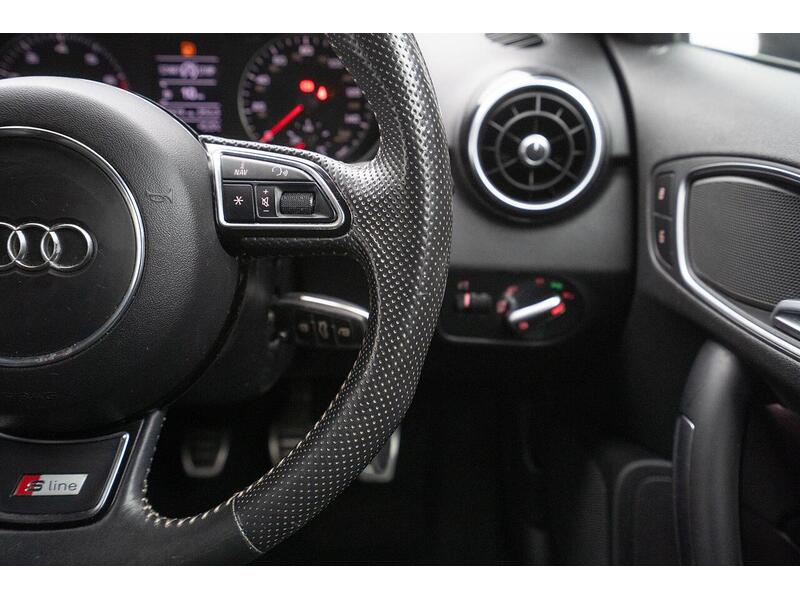 Audi A1 A1 S line Hatchback 1 Manual Petrol - U1213