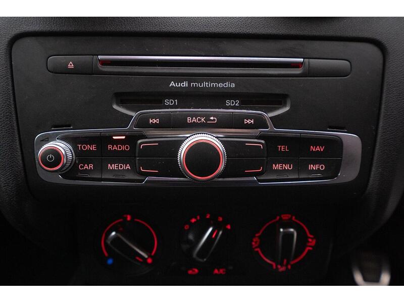 Audi A1 A1 S line Hatchback 1 Manual Petrol - U1213