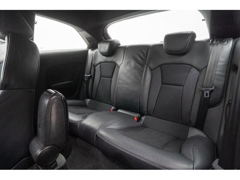 Audi A1 A1 S line Hatchback 1 Manual Petrol - U1213