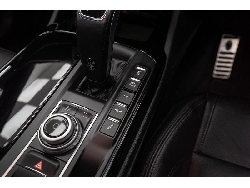 Maserati Levante 3.0 V6 ZF 4WD Euro 6 (s/s) 5dr - U1215