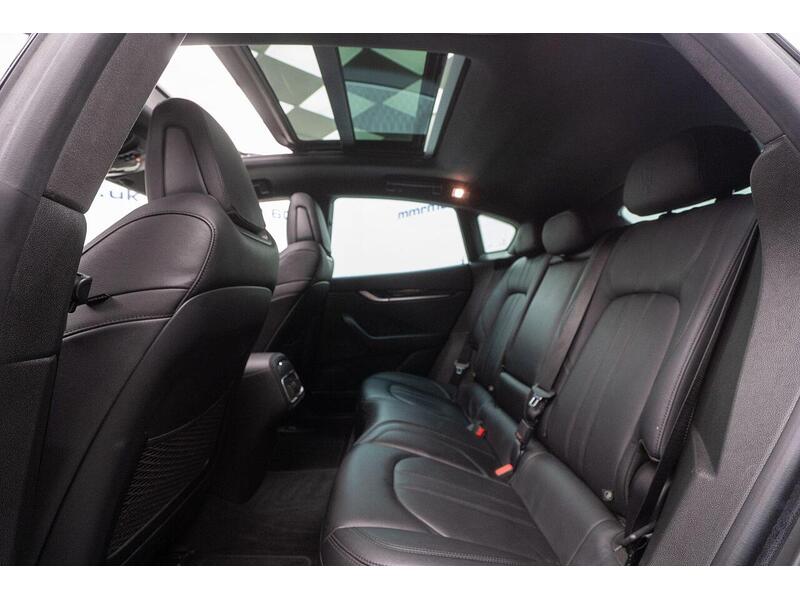 Maserati Levante 3.0 V6 ZF 4WD Euro 6 (s/s) 5dr - U1215