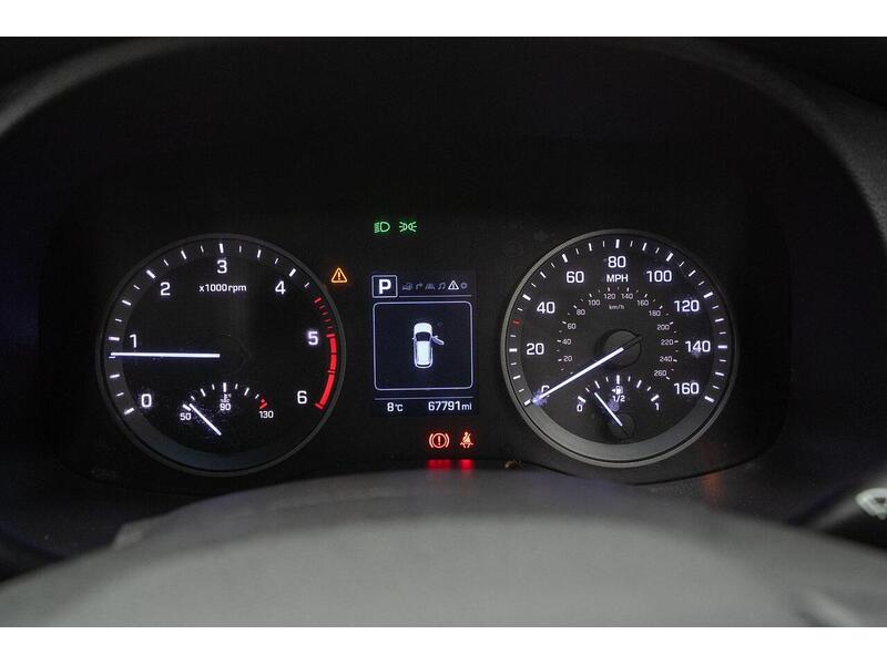 Hyundai TUCSON 1.7 CRDi Blue Drive SE Nav DCT Euro 6 (s/s) 5dr - U1221