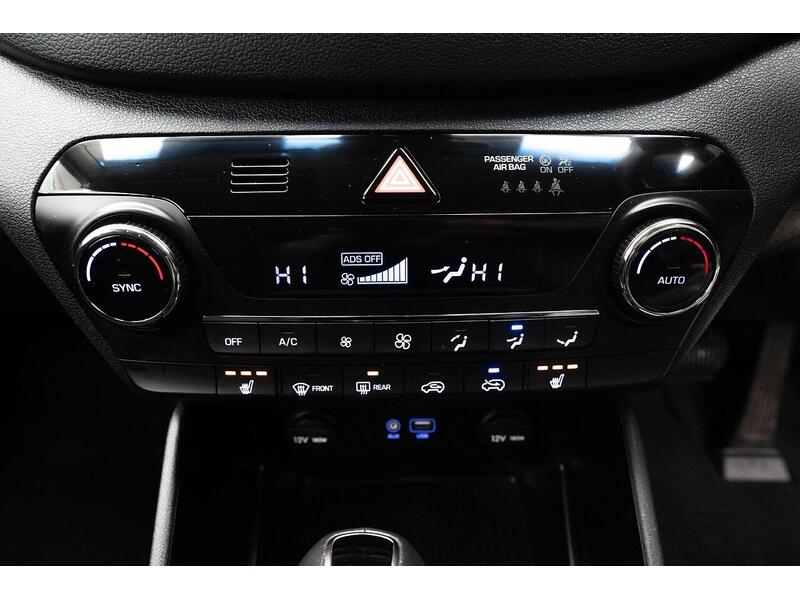 Hyundai TUCSON 1.7 CRDi Blue Drive SE Nav DCT Euro 6 (s/s) 5dr - U1221