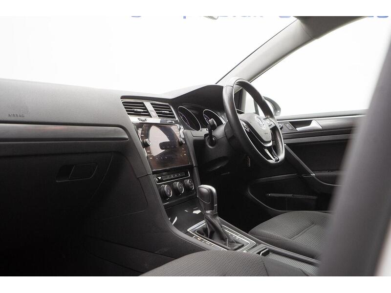 Volkswagen Golf 1.6 TDI Match DSG Euro 6 (s/s) 5dr - U1222