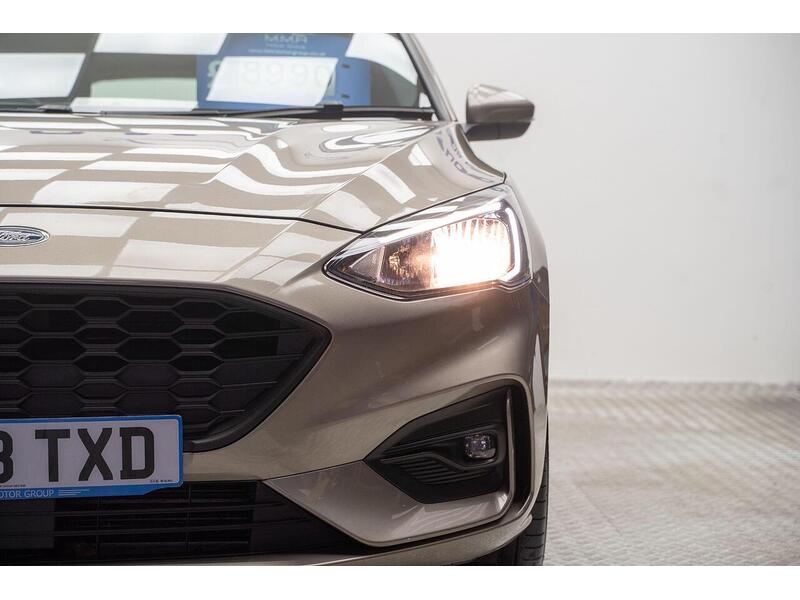 Ford Focus 1.0T EcoBoost ST-Line Euro 6 (s/s) 5dr - U1227