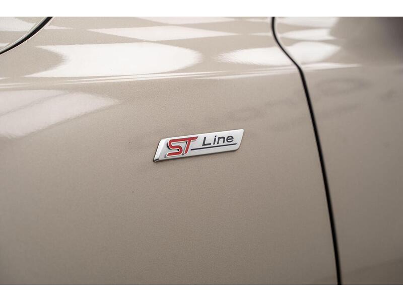 Ford Focus 1.0T EcoBoost ST-Line Euro 6 (s/s) 5dr - U1227