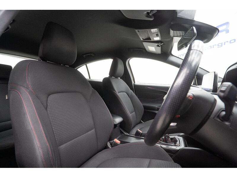 Ford Focus 1.0T EcoBoost ST-Line Euro 6 (s/s) 5dr - U1227