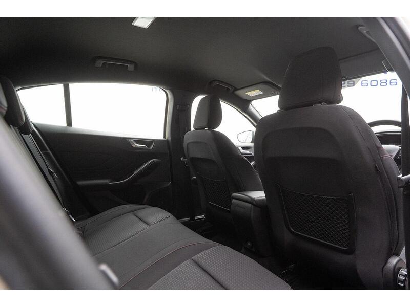 Ford Focus 1.0T EcoBoost ST-Line Euro 6 (s/s) 5dr - U1227