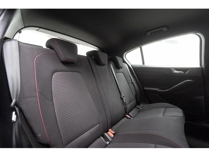 Ford Focus 1.0T EcoBoost ST-Line Euro 6 (s/s) 5dr - U1227