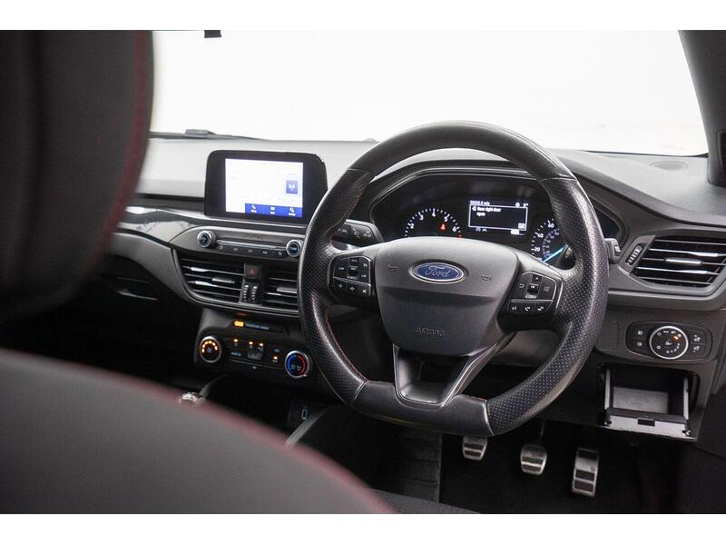 Ford Focus 1.0T EcoBoost ST-Line Euro 6 (s/s) 5dr - U1227