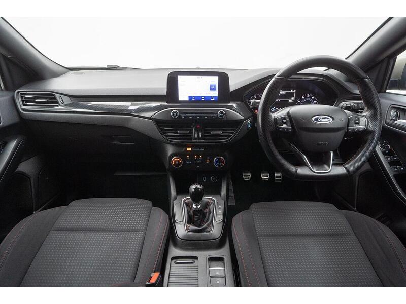 Ford Focus 1.0T EcoBoost ST-Line Euro 6 (s/s) 5dr - U1227