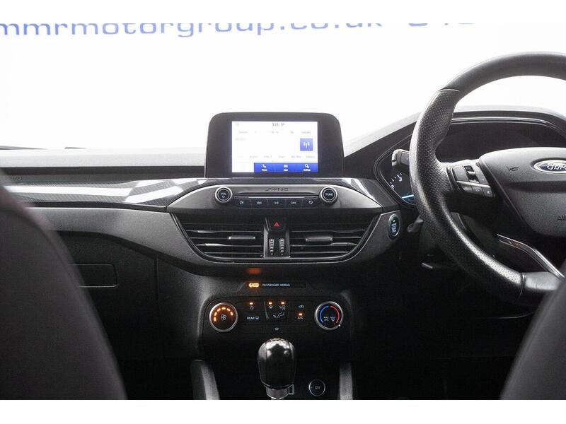 Ford Focus 1.0T EcoBoost ST-Line Euro 6 (s/s) 5dr - U1227