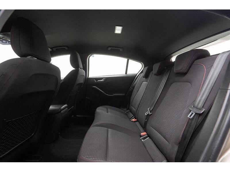 Ford Focus 1.0T EcoBoost ST-Line Euro 6 (s/s) 5dr - U1227