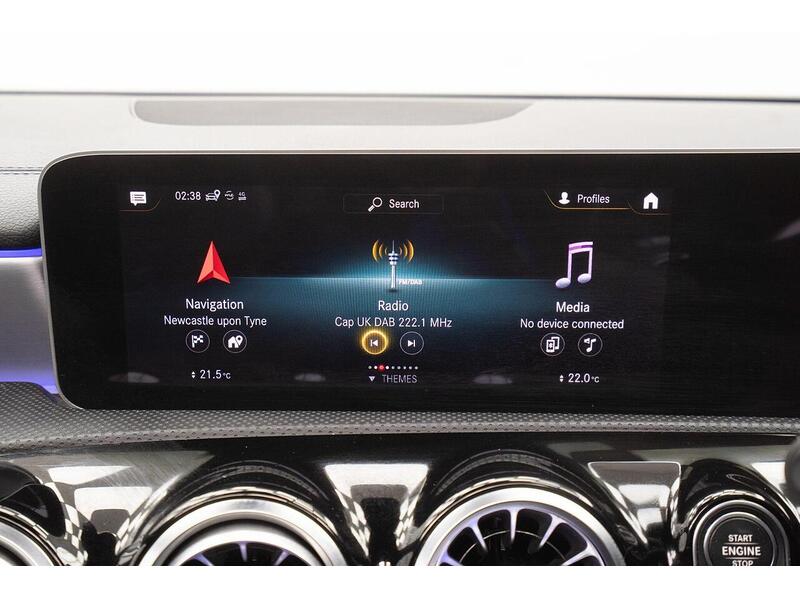 Mercedes-Benz CLA 1.3 CLA200 AMG Line (Premium Plus 2) Coupe 7G-DCT Euro 6 (s/s) 4dr - U1229