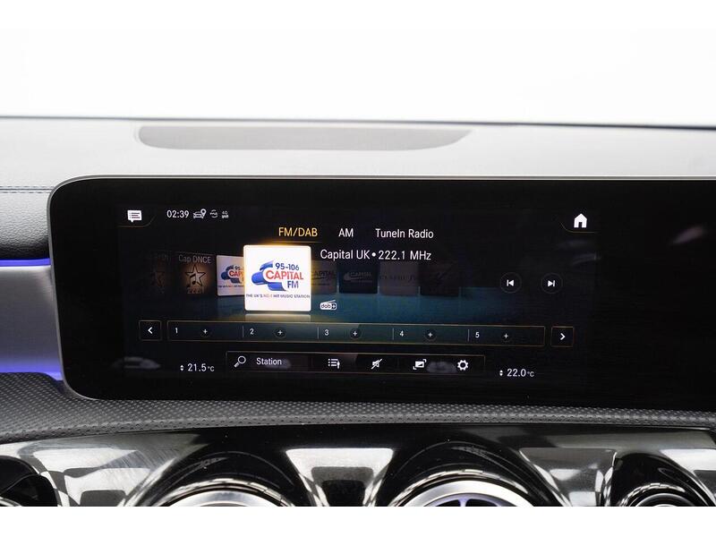 Mercedes-Benz CLA 1.3 CLA200 AMG Line (Premium Plus 2) Coupe 7G-DCT Euro 6 (s/s) 4dr - U1229