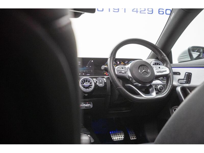 Mercedes-Benz CLA 1.3 CLA200 AMG Line (Premium Plus 2) Coupe 7G-DCT Euro 6 (s/s) 4dr - U1229