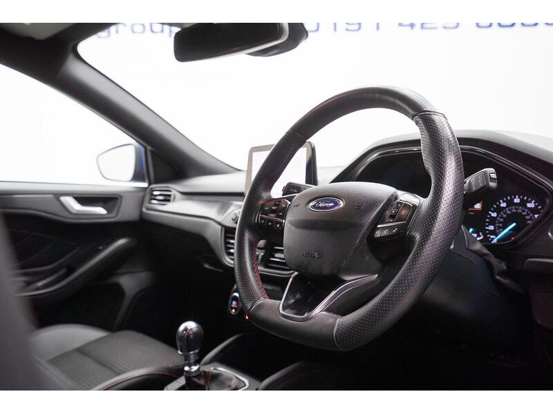 Ford Focus 1.0T EcoBoost ST-Line X Euro 6 (s/s) 5dr - U1231