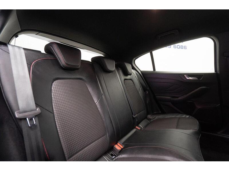 Ford Focus 1.0T EcoBoost ST-Line X Euro 6 (s/s) 5dr - U1231