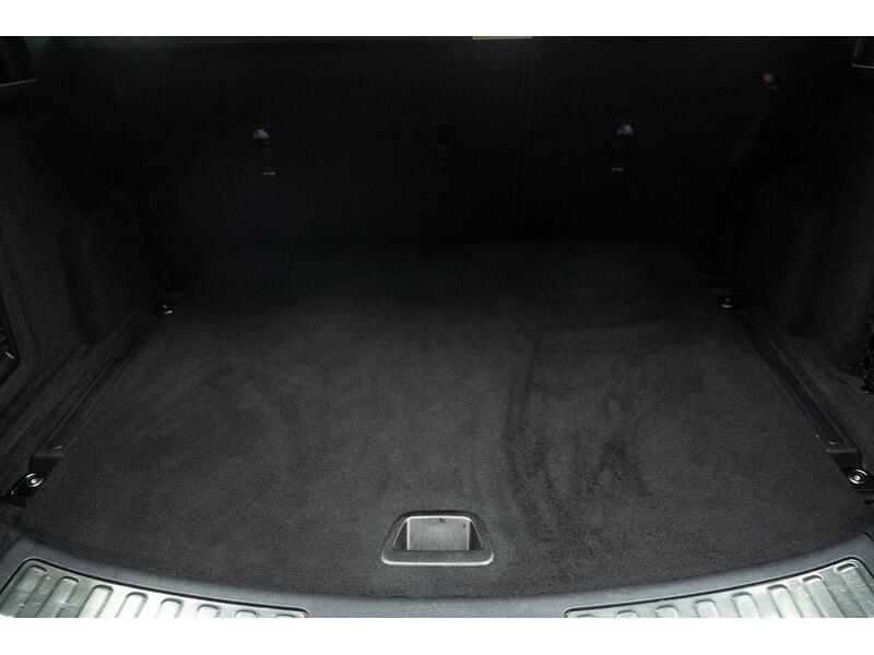 Land Rover Discovery Sport Discovery Sport Urban Edition SUV 1 Automatic Diesel - U1239