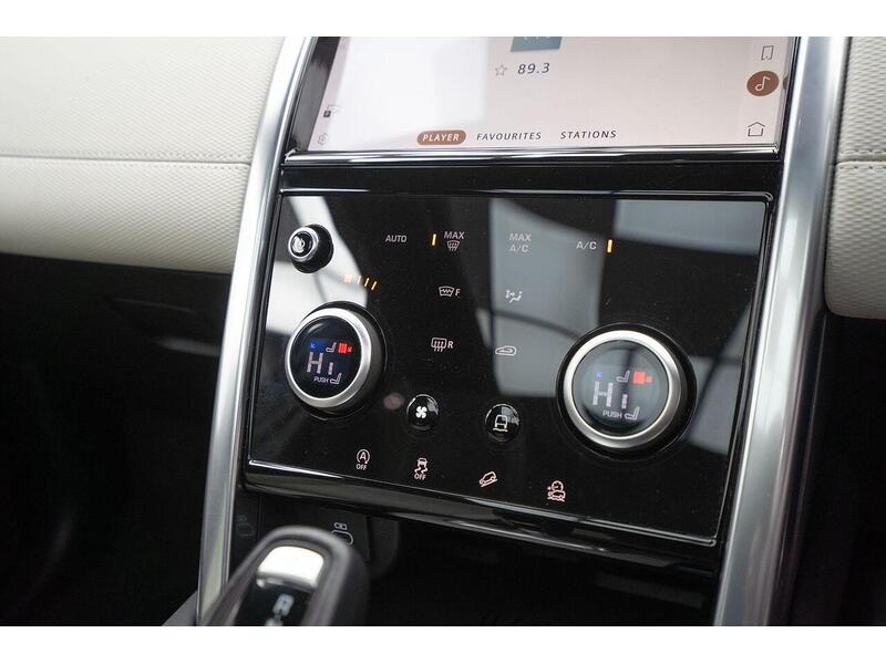 Land Rover Discovery Sport Discovery Sport Urban Edition SUV 1 Automatic Diesel - U1239