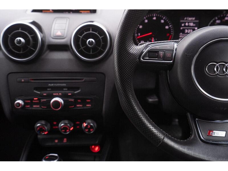 Audi A1 1.4 TFSI Black Edition S Tronic Euro 5 3dr - U1242