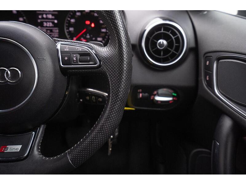 Audi A1 1.4 TFSI Black Edition S Tronic Euro 5 3dr - U1242