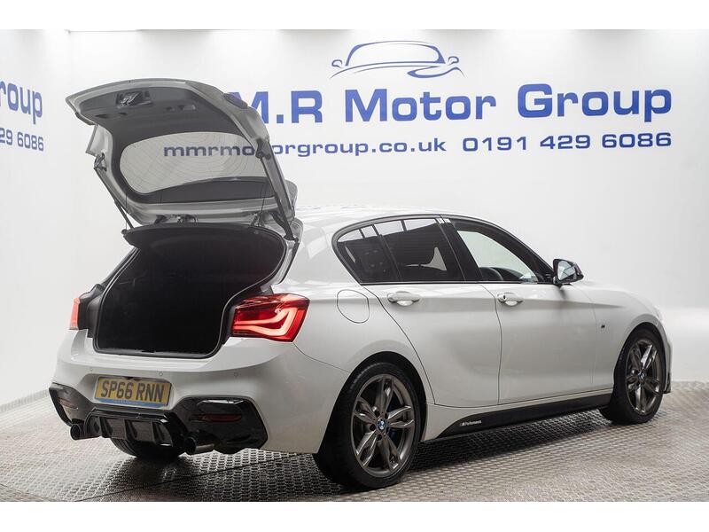 BMW 1 Series 3.0 M140i Auto Euro 6 (s/s) 5dr - U1246