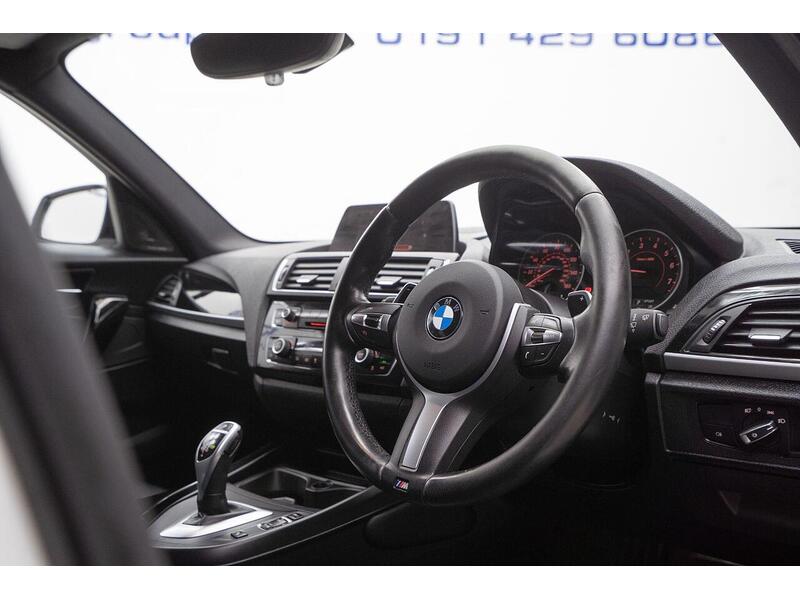 BMW 1 Series 3.0 M140i Auto Euro 6 (s/s) 5dr - U1246