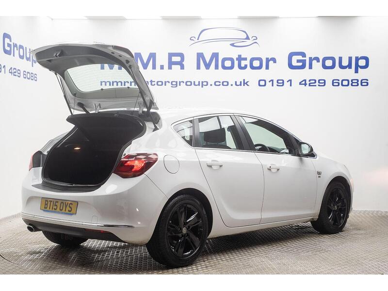 Vauxhall Astra 2.0 CDTi ecoFLEX SRi Euro 5 (s/s) 5dr - U1258