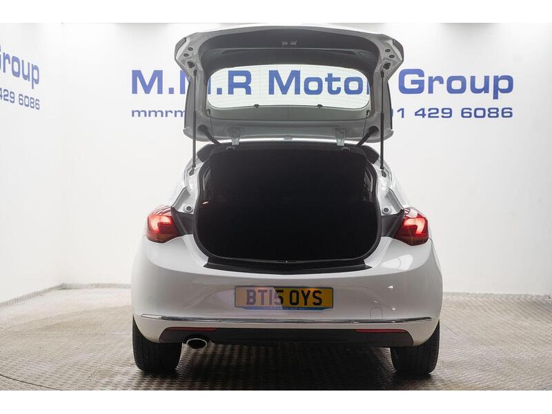 Vauxhall Astra 2.0 CDTi ecoFLEX SRi Euro 5 (s/s) 5dr - U1258