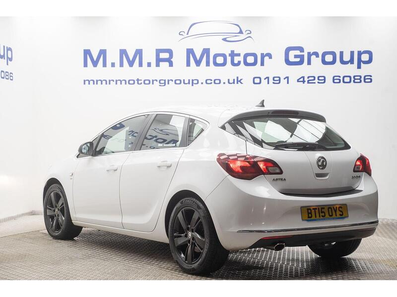 Vauxhall Astra 2.0 CDTi ecoFLEX SRi Euro 5 (s/s) 5dr - U1258