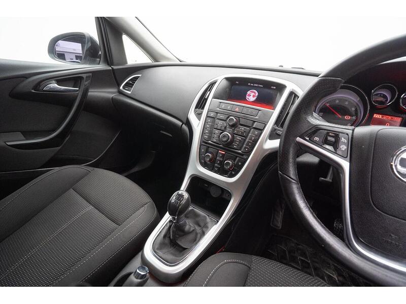 Vauxhall Astra 2.0 CDTi ecoFLEX SRi Euro 5 (s/s) 5dr - U1258